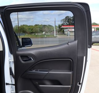 2016 Chevrolet Colorado LT Crew Cab 2WD photo 30
