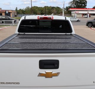 2016 Chevrolet Colorado LT Crew Cab 2WD photo 9
