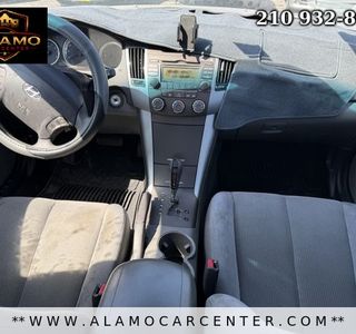 2010 Hyundai Sonata GLS photo 15