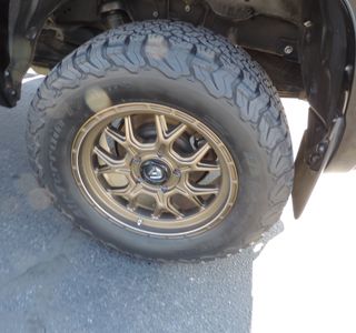 2017 Toyota Tundra CrewMax 1794 Edition 4WD photo 23