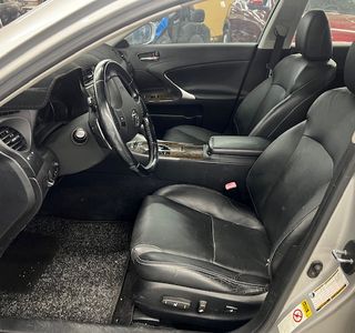 2009 Lexus IS IS 250 AWD 6-Speed Sequential photo 9