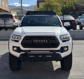 2016 Toyota Tacoma TRD OFF-ROAD V6 6AT 4WD photo 4