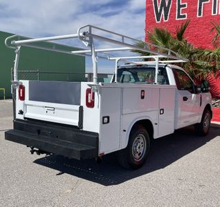 2020 Ford F-250 SD XLT 2WD photo 5