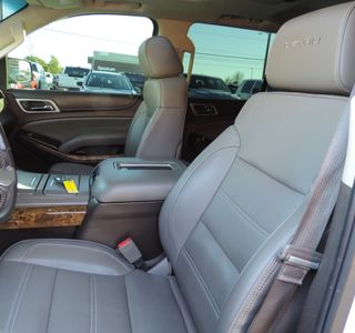 2016 GMC Yukon Denali 4WD photo 13