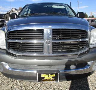 2007 Dodge Ram 1500 SLT  4WD photo 5