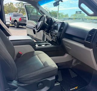 2017 Ford F-150 photo 15