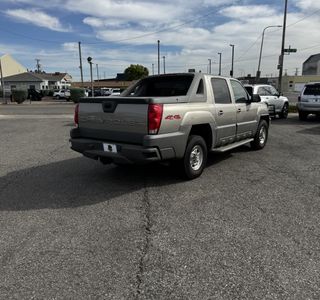 2002 Chevrolet Avalanche 2500 4WD photo 6