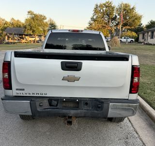 2010 Chevrolet Silverado 1500 Work Truck Ext. Cab Long Box 4WD photo 2