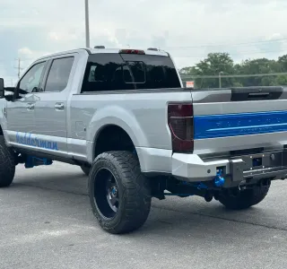 2020 Ford F-250 SD Limited Crew Cab Long Bed 4WD photo 2