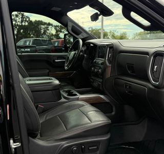 2020 Chevrolet Silverado 2500HD High Country Crew Cab 4WD photo 12