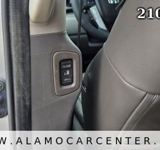 2012 Honda Odyssey EX-L w/ Navigation photo 33