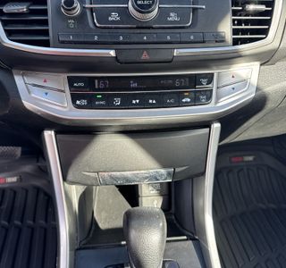 2014 Honda Accord LX Sedan CVT photo 17
