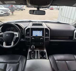 2018 Ford F-150 Lariat SuperCrew 5.5-ft. 4WD photo 11