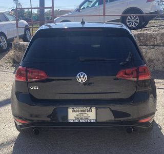 2015 Volkswagen GTI S 6M 2-Door photo 4