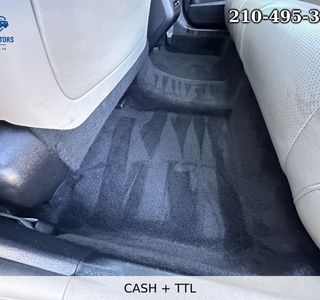 2013 Toyota Avalon Hybrid Limited photo 24