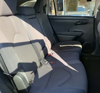 2021 Toyota Highlander LE FWD V6 photo 41