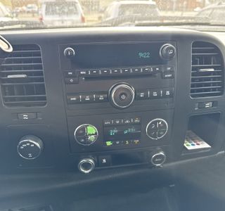 2010 Chevrolet Silverado 1500 LT1 Crew Cab 4WD photo 18