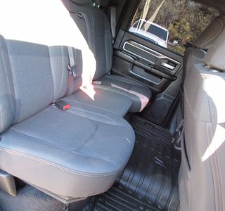 2019 RAM 2500 Tradesman Crew Cab SWB 4WD photo 31