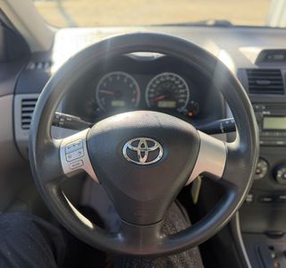 2013 Toyota Corolla photo 12