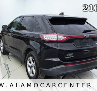 2015 Ford Edge SE FWD photo 3