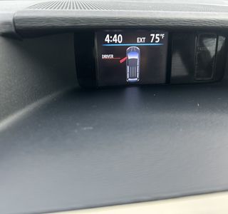 2013 Toyota Sienna LE FWD 8-Passenger V6 photo 8