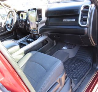 2024 RAM 3500 Big Horn Crew Cab LWB 4WD DRW photo 29