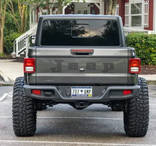 2021 Jeep Gladiator Overland photo 6