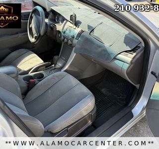 2010 Hyundai Sonata GLS photo 6