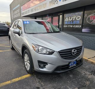 2016 Mazda CX-5 Touring AWD photo 2