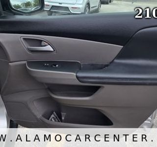 2012 Honda Odyssey EX-L w/ Navigation photo 16