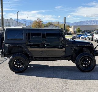 2014 Jeep Wrangler Unlimited Sport 4WD photo 7