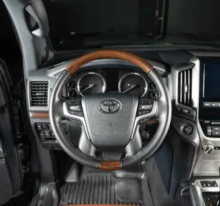 2021 Toyota Land Cruiser 4WD photo 14