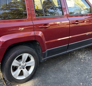 2014 Jeep Patriot Sport 4WD photo 2