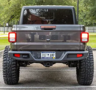 2021 Jeep Gladiator Overland photo 7