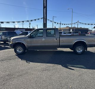 2004 Ford F-250 SD XL Crew Cab Long Bed 4WD photo 1