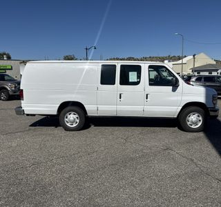 2008 Ford Econoline E350 Super Duty Extended photo 5