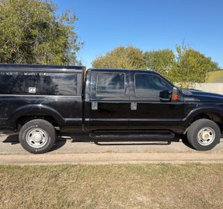 2016 Ford F-250 SD XLT Crew Cab Long Bed 4WD photo 1