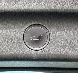 2025 Tesla Model Y Long Range AWD photo 26