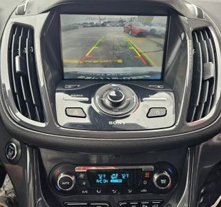 2014 Ford Escape Titanium 4WD photo 18