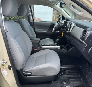 2019 Toyota Tacoma SR5 Long Bed V6 4WD photo 21
