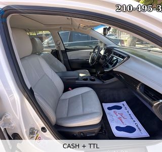 2013 Toyota Avalon Hybrid Limited photo 30