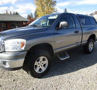 2007 Dodge Ram 1500 SLT  4WD photo 1
