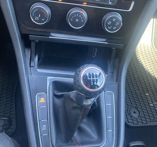 2015 Volkswagen GTI S 6M 2-Door photo 20