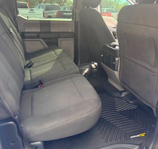 2017 Ford F-150 photo 16