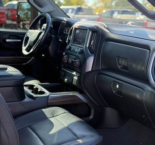 2022 Chevrolet Silverado 2500HD LT Crew Cab 4WD photo 13