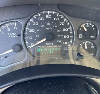 2002 GMC Yukon 4WD photo 19