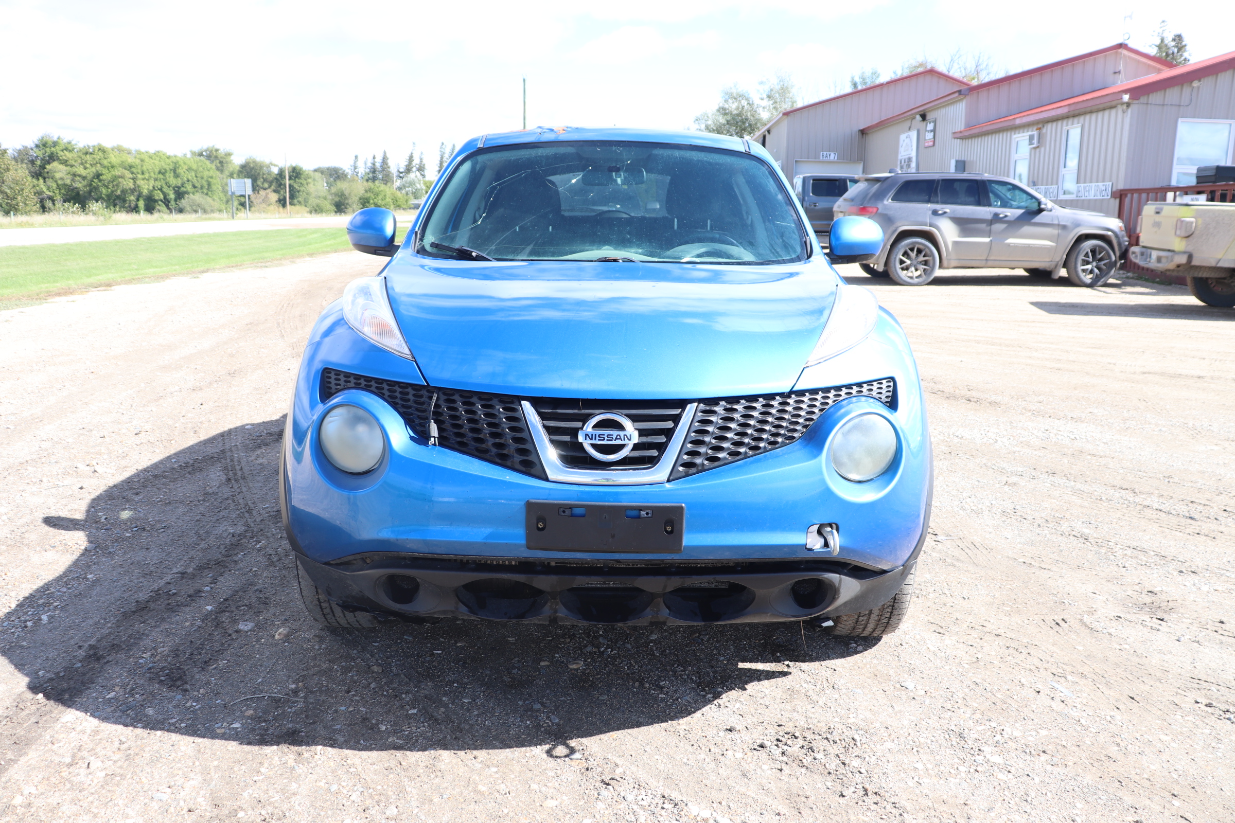 2011 Nissan Juke (R)(E)(5) SV AWD - 3