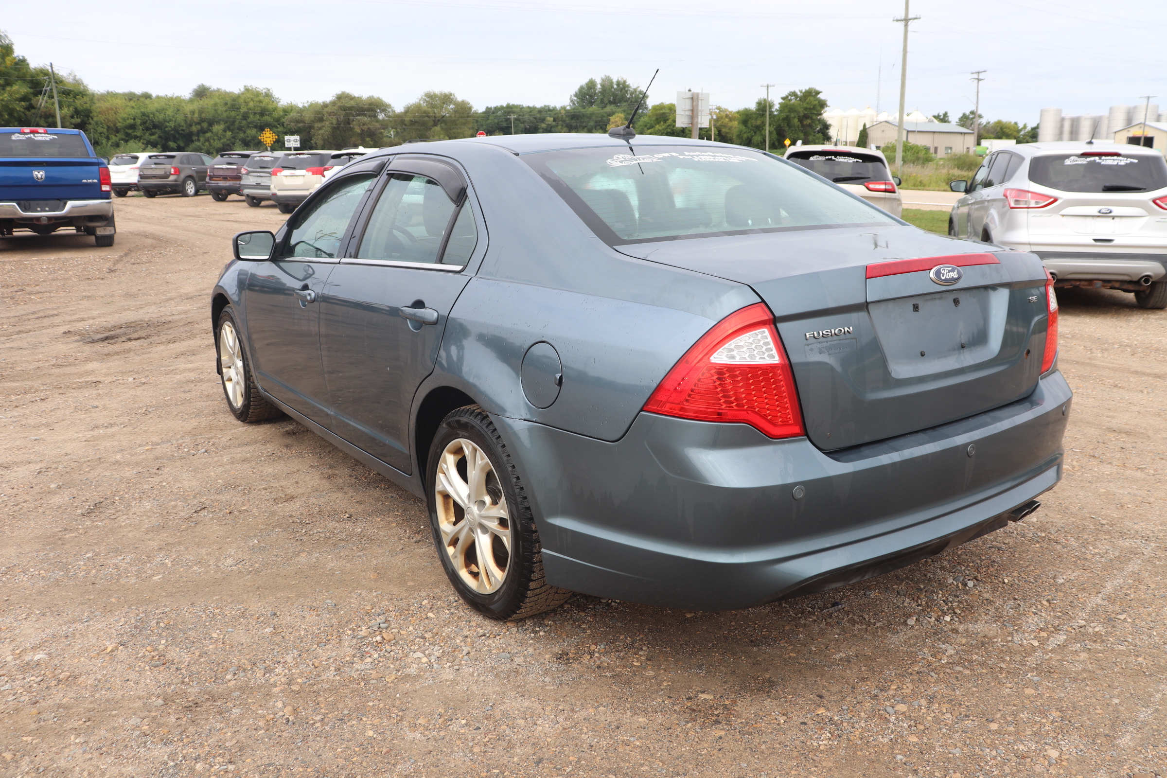2012 Ford Fusion (R)(D)(5) SE - 7