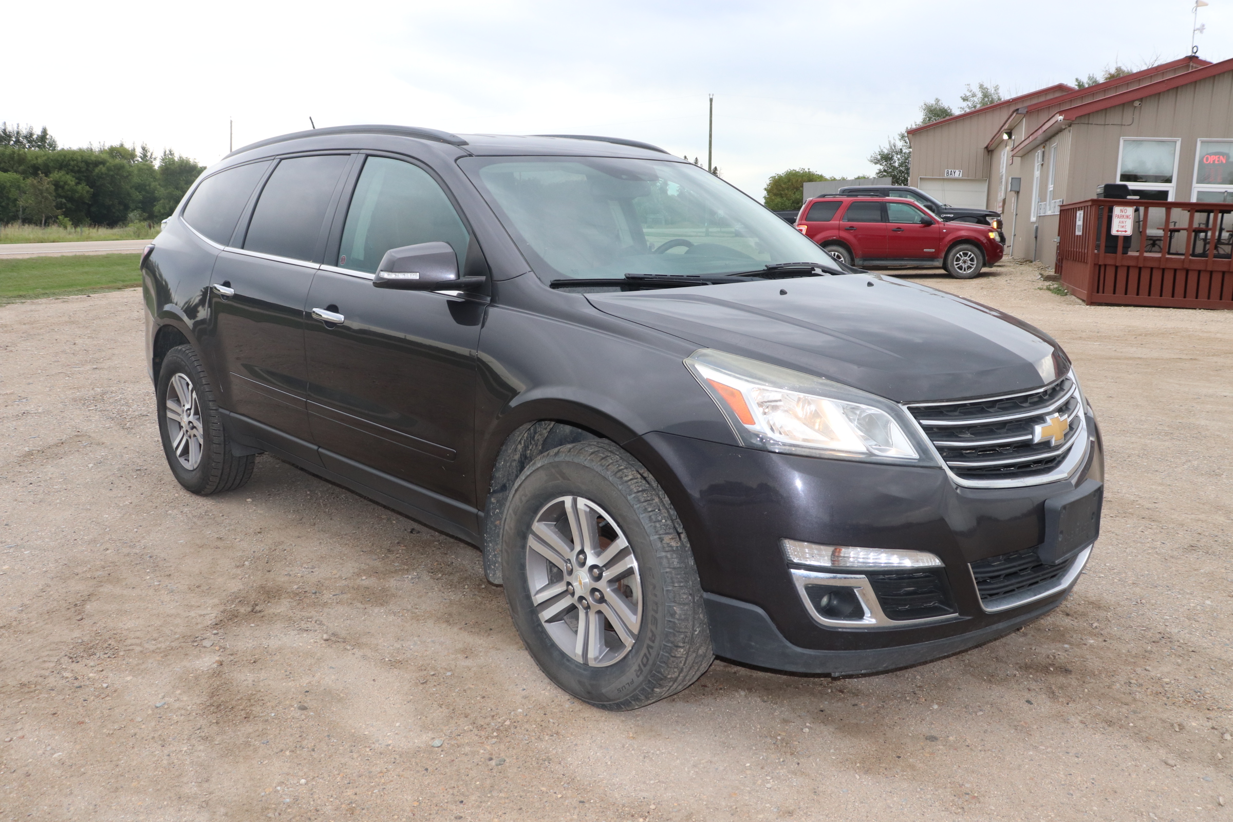 2015 Chevrolet Traverse (R)(G)(7) 2LT AWD - 2