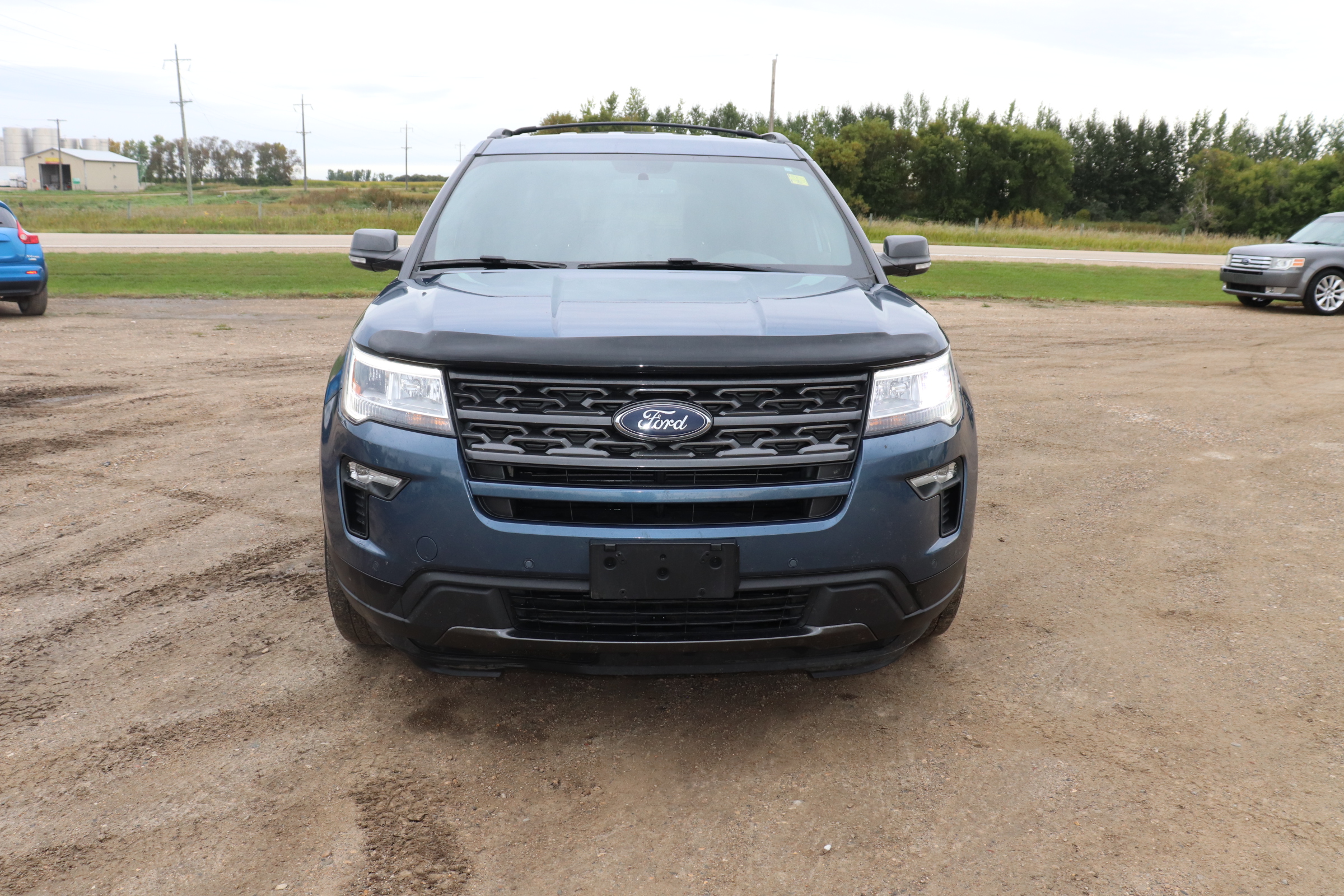 2018 Ford Explorer (R)(I)(6) XLT 4WD - 3
